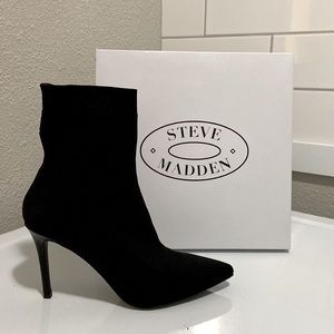 Steve Madden Enya Bootie Black Excellent Condition